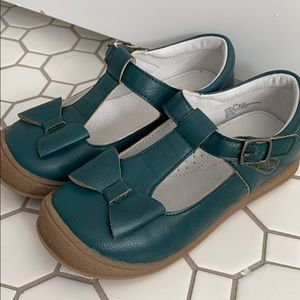 Girls Angel Blue Leather Dress shoes